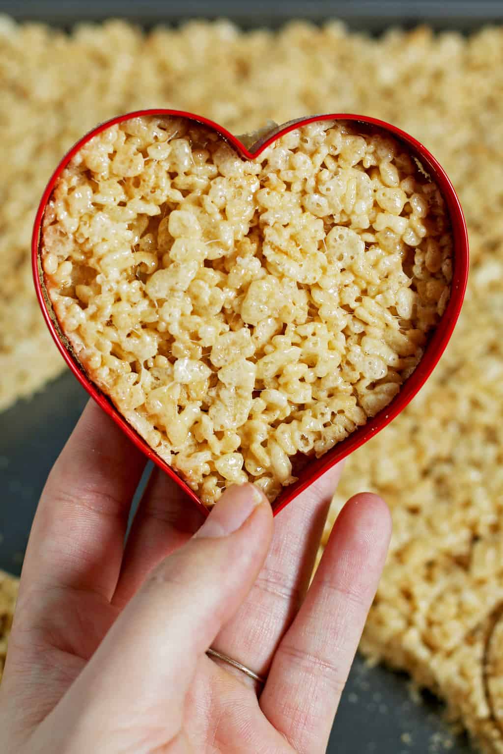 Heart Shaped Rice Krispie Pops The Thirsty Feast By Honey And Birch