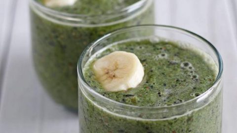 Banana Blueberry Gooseberry Green Smoothie Recipe