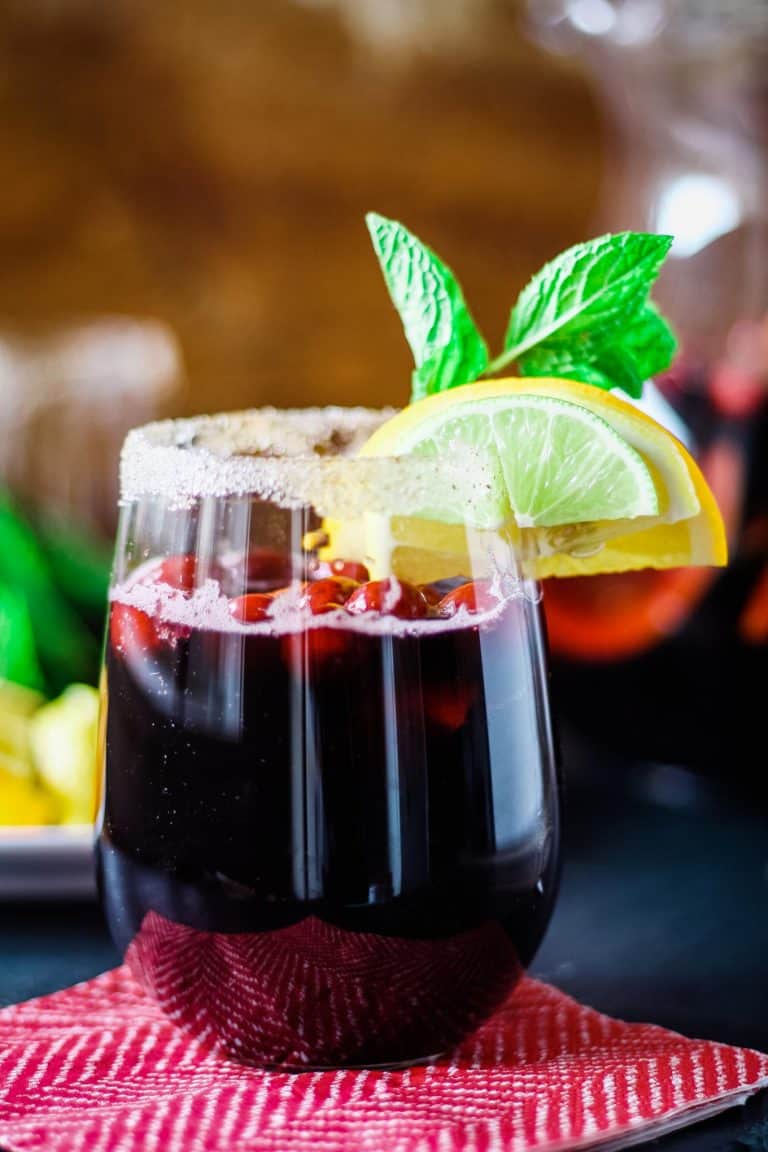 Easy Christmas Sangria Recipe with Red Wine